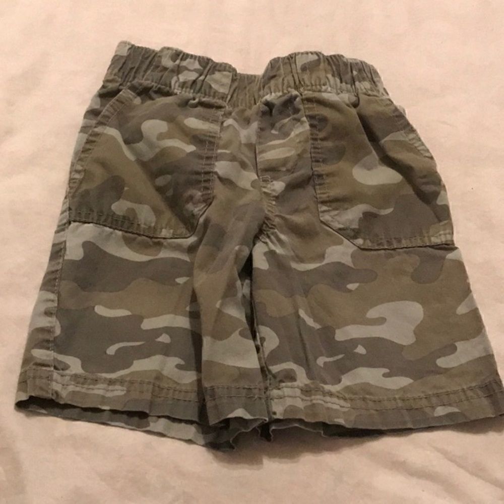 🌼🌼Circo boys toddler camo shorts🌼🌼